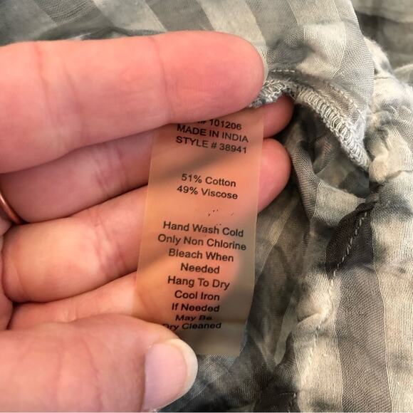 Soft Surroundings black gray sheer striped popover top size Petite Extra Large - Picture 12 of 15